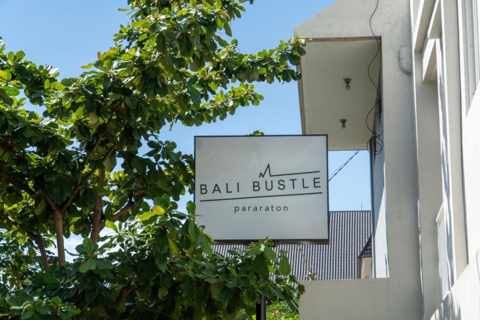 Bali Bustle Pararaton Coliving And Coworking Space Legian  Ngoại thất bức ảnh