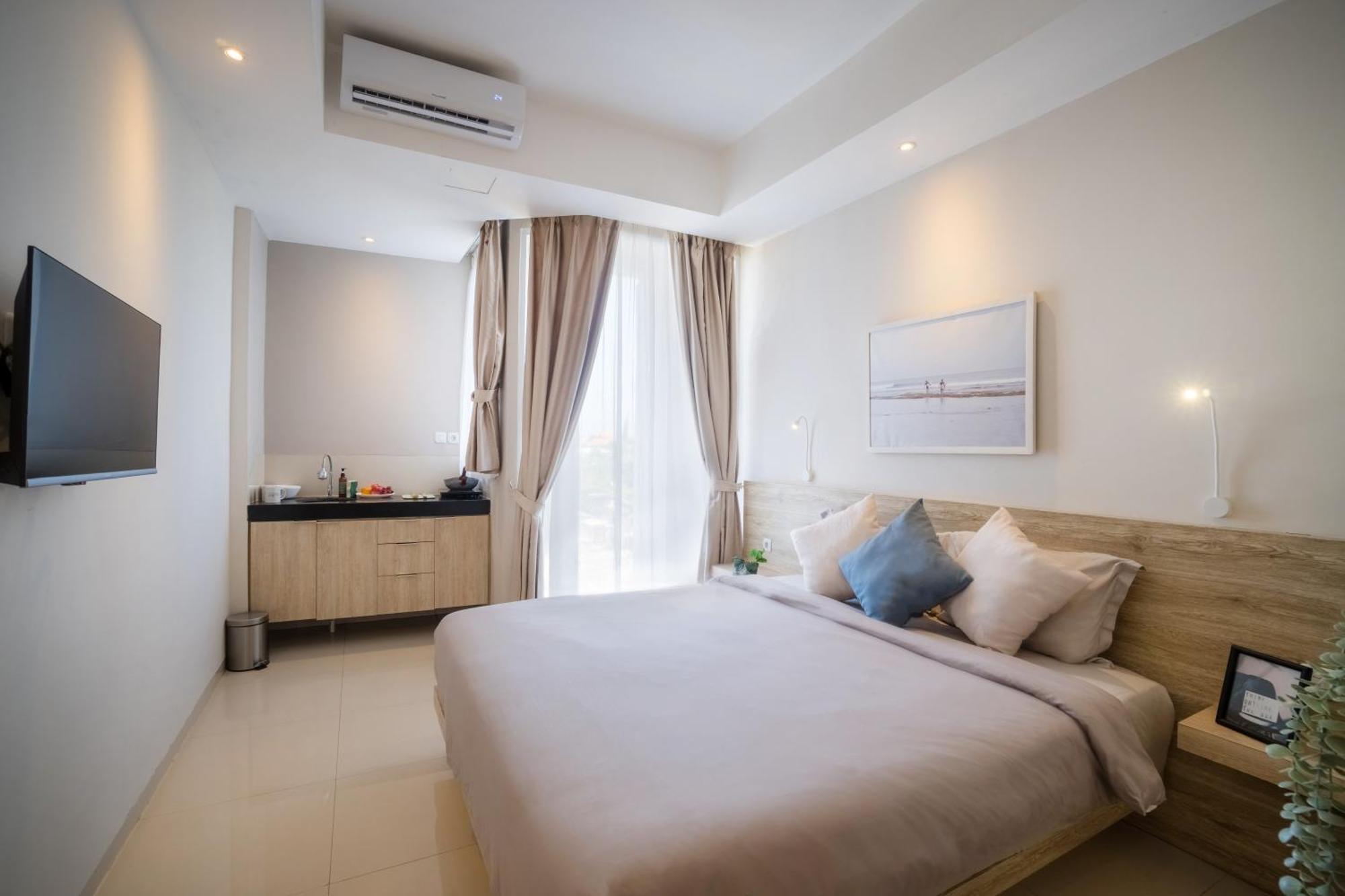 Bali Bustle Pararaton Coliving And Coworking Space Legian  Ngoại thất bức ảnh