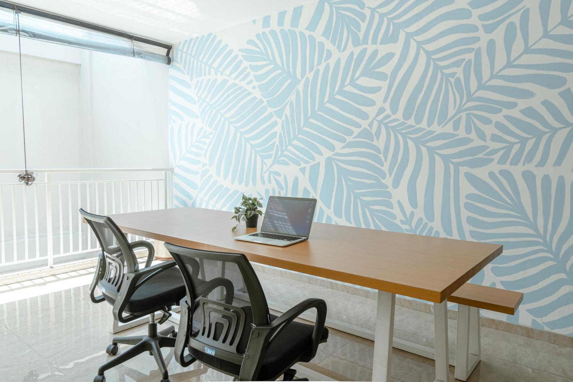 Bali Bustle Pararaton Coliving And Coworking Space Legian  Ngoại thất bức ảnh